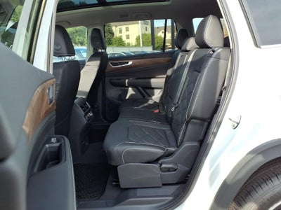 2026 Volkswagen Atlas SE w/Technology