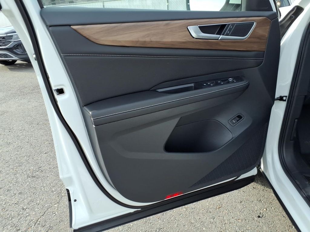 2026 Volkswagen Atlas SE w/Technology