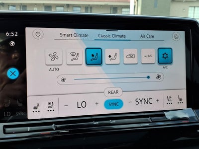 2026 Volkswagen Atlas SE w/Technology
