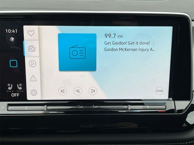 2025 Volkswagen Atlas Cross Sport 2.0T SE w/Technology