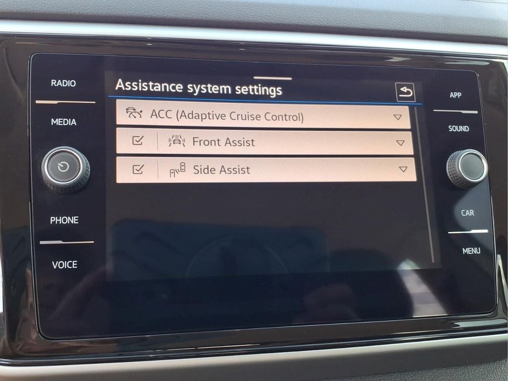 2023 Volkswagen Atlas 2.0T SE w/Technology