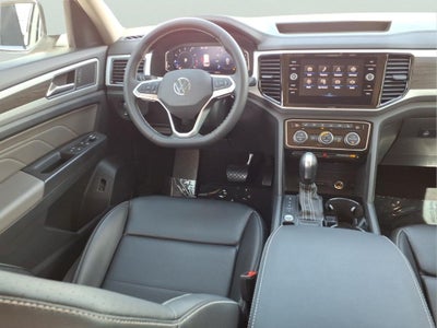 2023 Volkswagen Atlas 2.0T SE w/Technology
