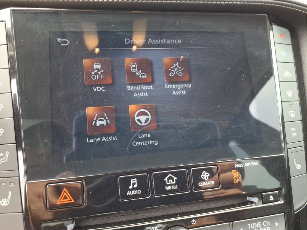 2023 INFINITI QX50 LUXE