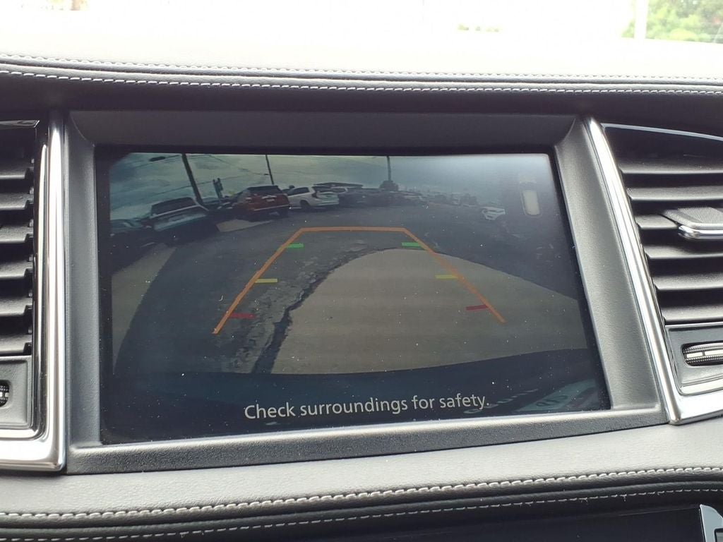 2023 INFINITI QX50 LUXE