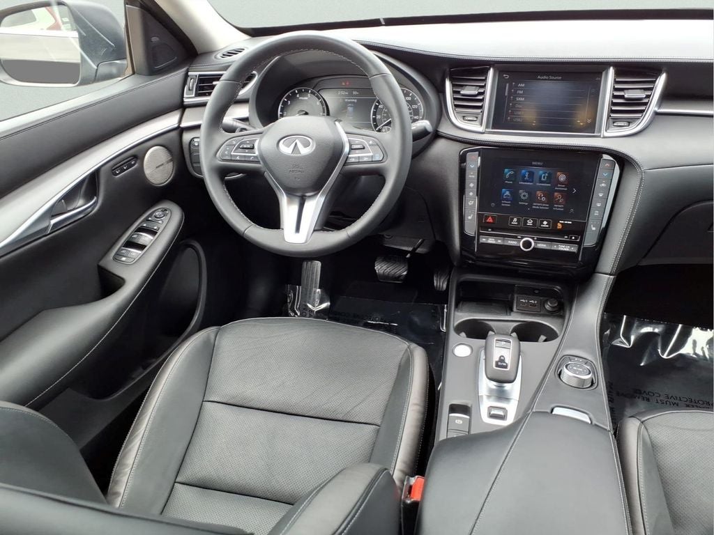 2023 INFINITI QX50 LUXE