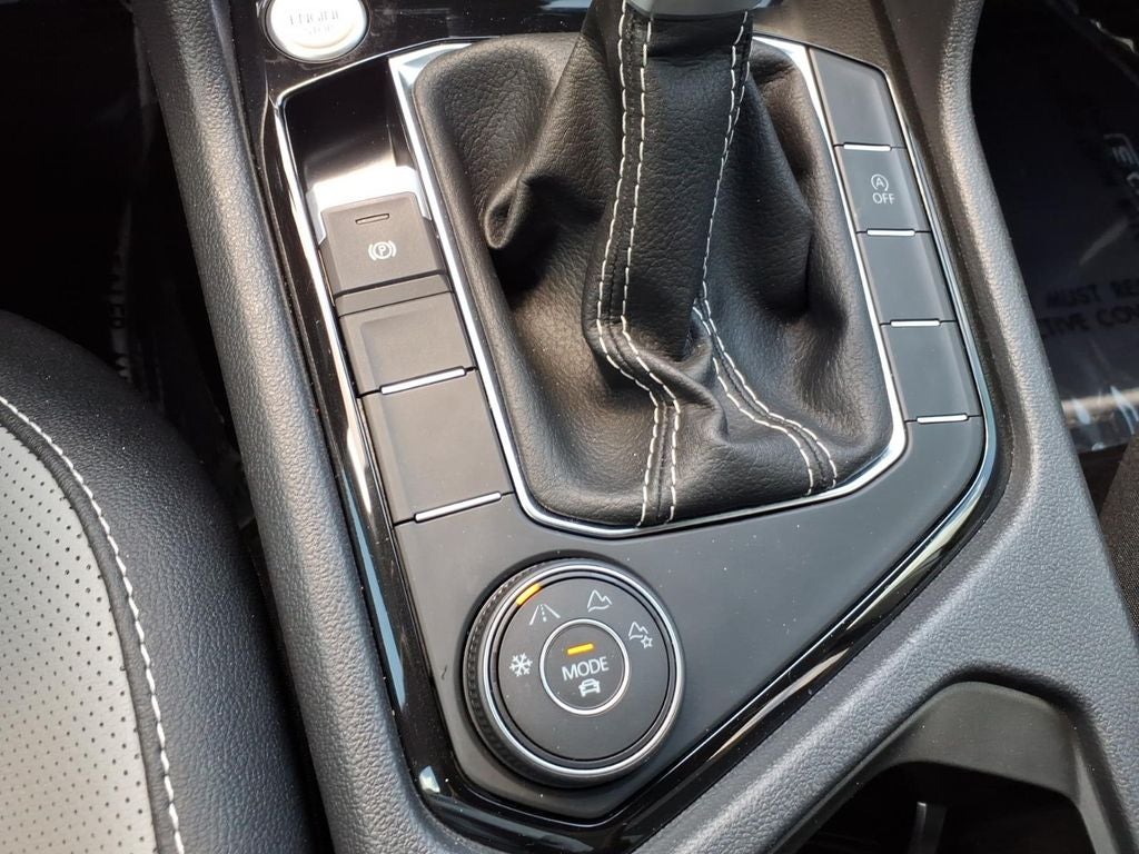 2023 Volkswagen Taos 1.5T SEL