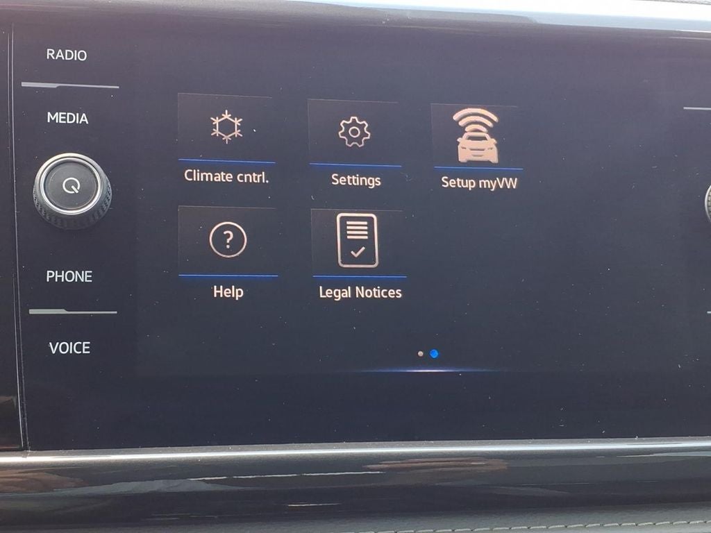 2023 Volkswagen Taos 1.5T SEL