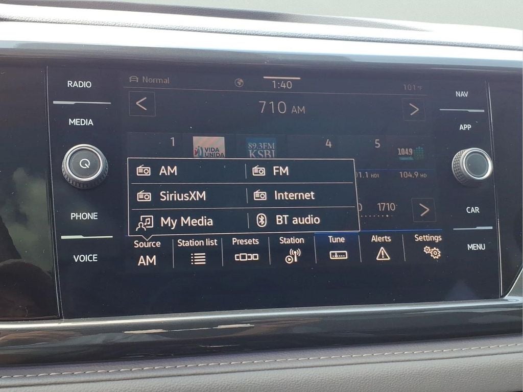 2023 Volkswagen Taos 1.5T SEL
