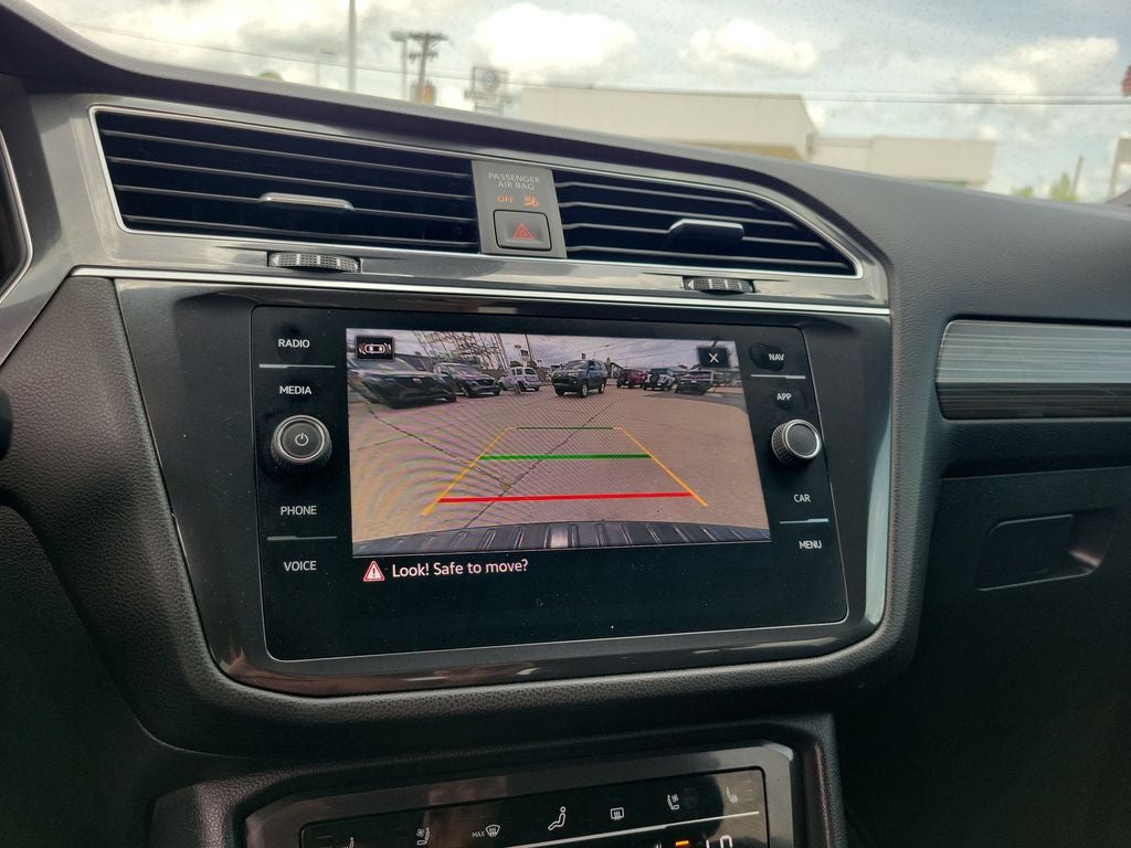 2024 Volkswagen Tiguan 2.0T SEL R-Line