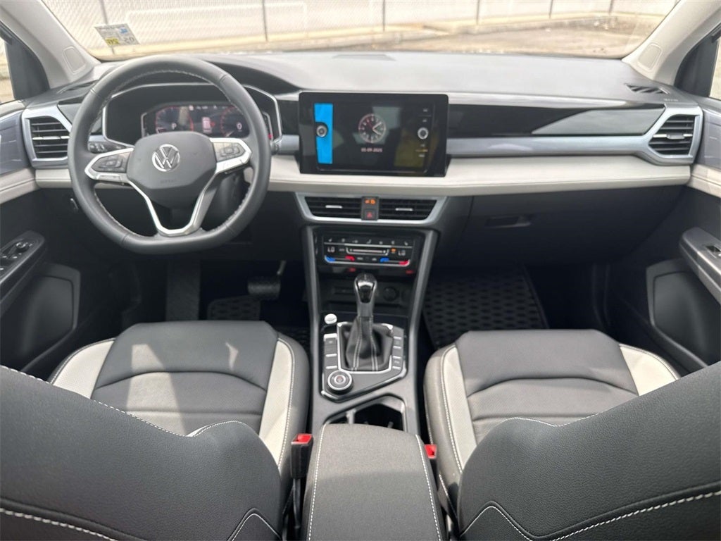 2025 Volkswagen Taos 1.5T SEL