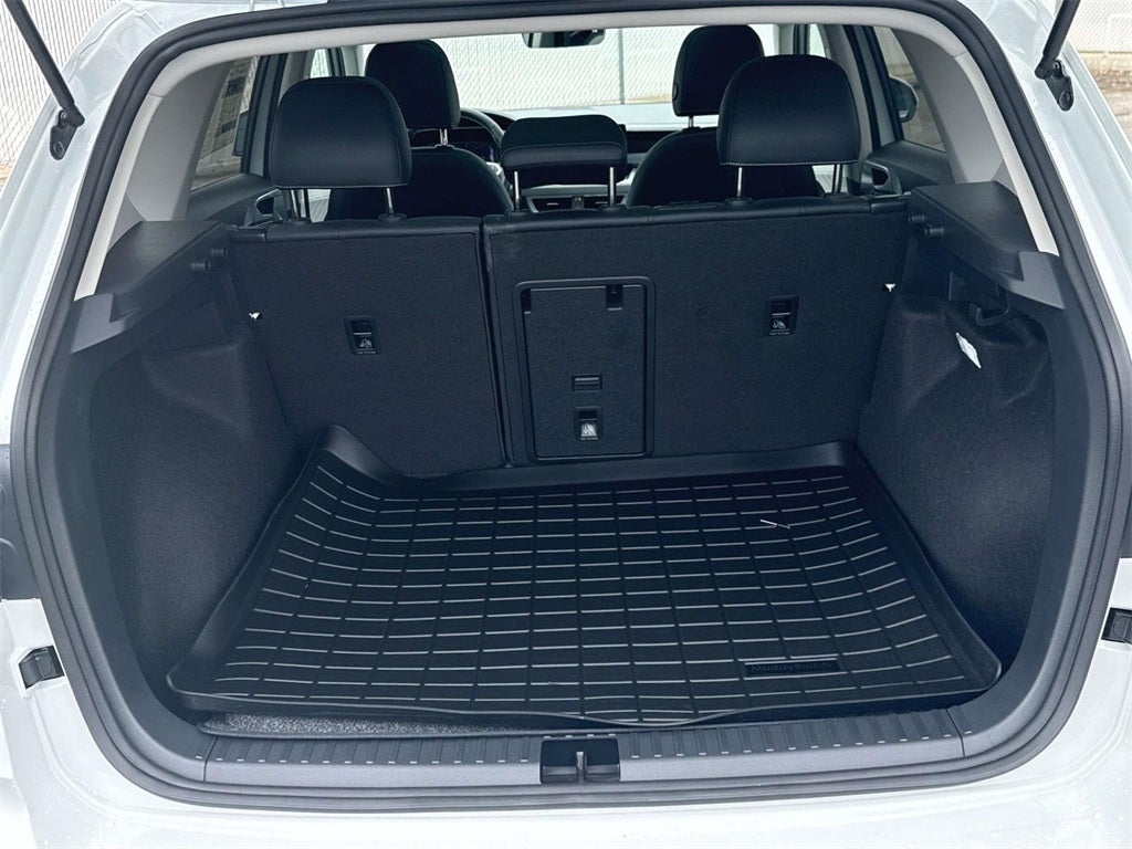 2025 Volkswagen Taos 1.5T SEL