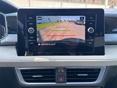 2025 Volkswagen Taos 1.5T SEL