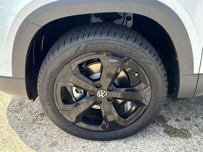 2025 Volkswagen Taos 1.5T SEL