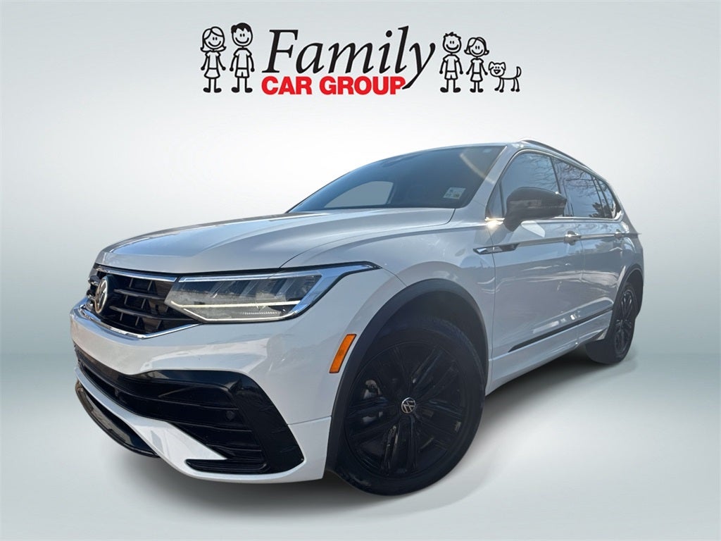 2022 Volkswagen Tiguan SE R-LINE BLACK