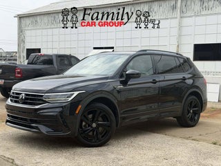 2024 Volkswagen Tiguan 2.0T SE R-Line Black