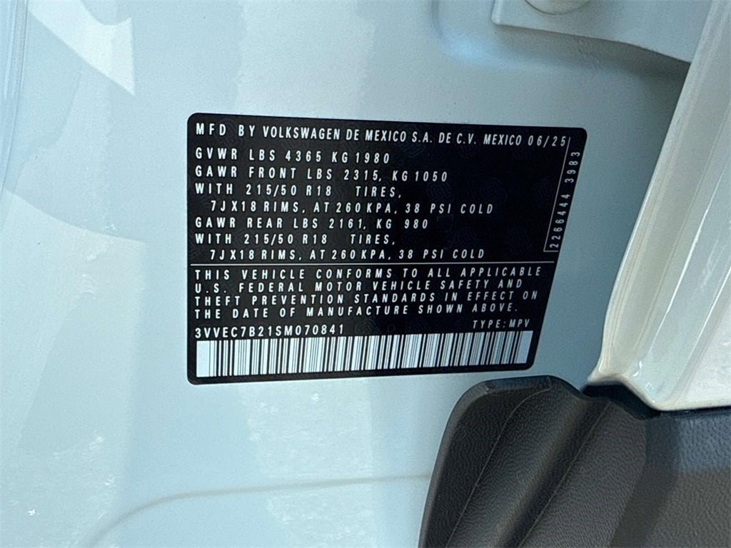 2025 Volkswagen Taos 1.5T SE