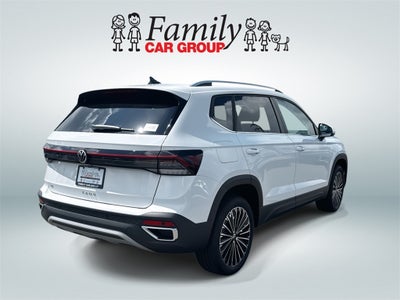 2025 Volkswagen Taos 1.5T SE