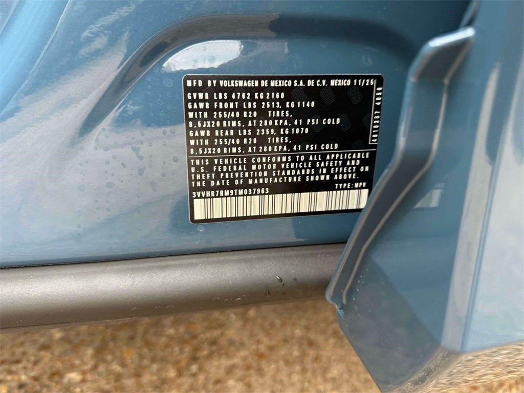 2026 Volkswagen Tiguan 2.0T SE R-Line Black