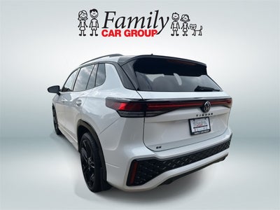 2026 Volkswagen Tiguan 2.0T SE R-Line Black