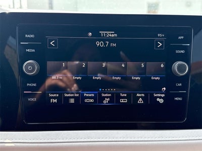 2025 Volkswagen Taos 1.5T SE