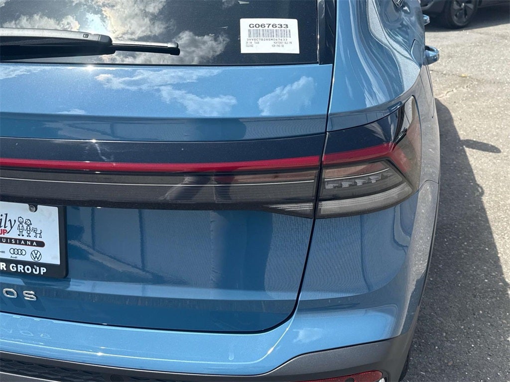 2025 Volkswagen Taos 1.5T SE