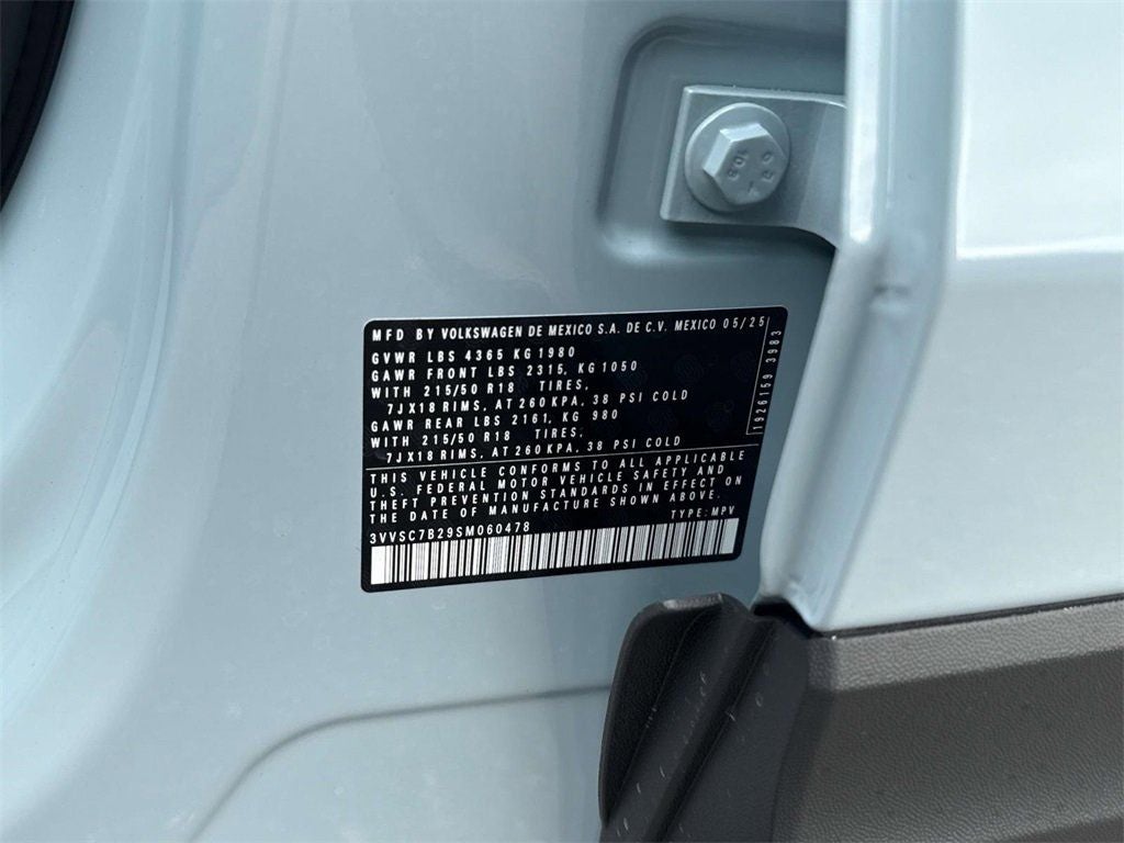 2025 Volkswagen Taos 1.5T SE