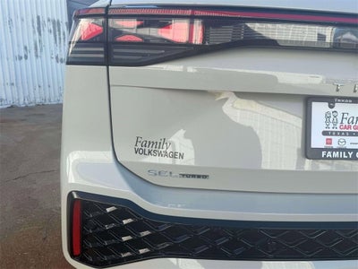 2026 Volkswagen Tiguan 2.0T SEL R-Line Turbo