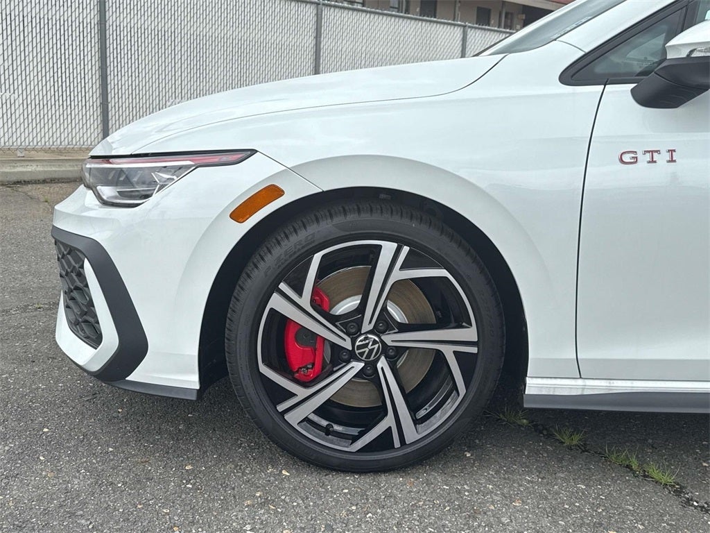 2025 Volkswagen Golf GTI 2.0T SE