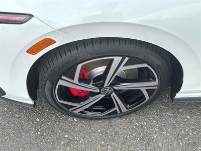 2025 Volkswagen Golf GTI 2.0T SE