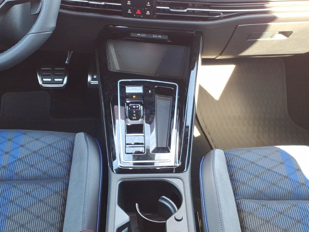2026 Volkswagen Golf R Base