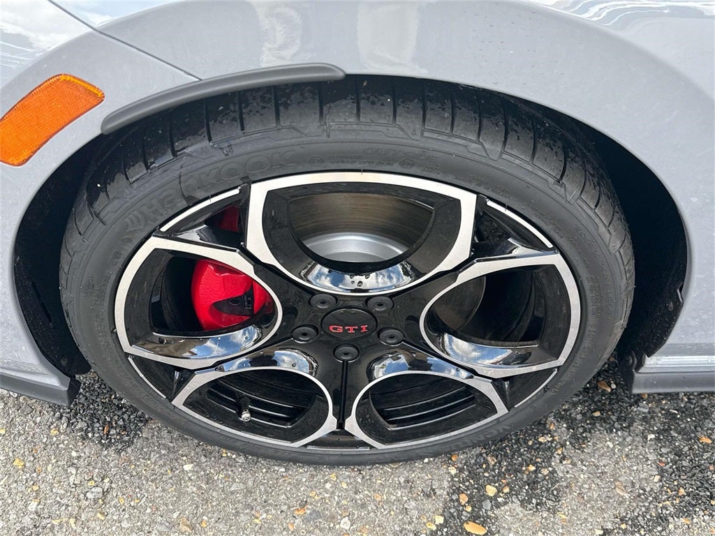 2026 Volkswagen Golf GTI Autobahn