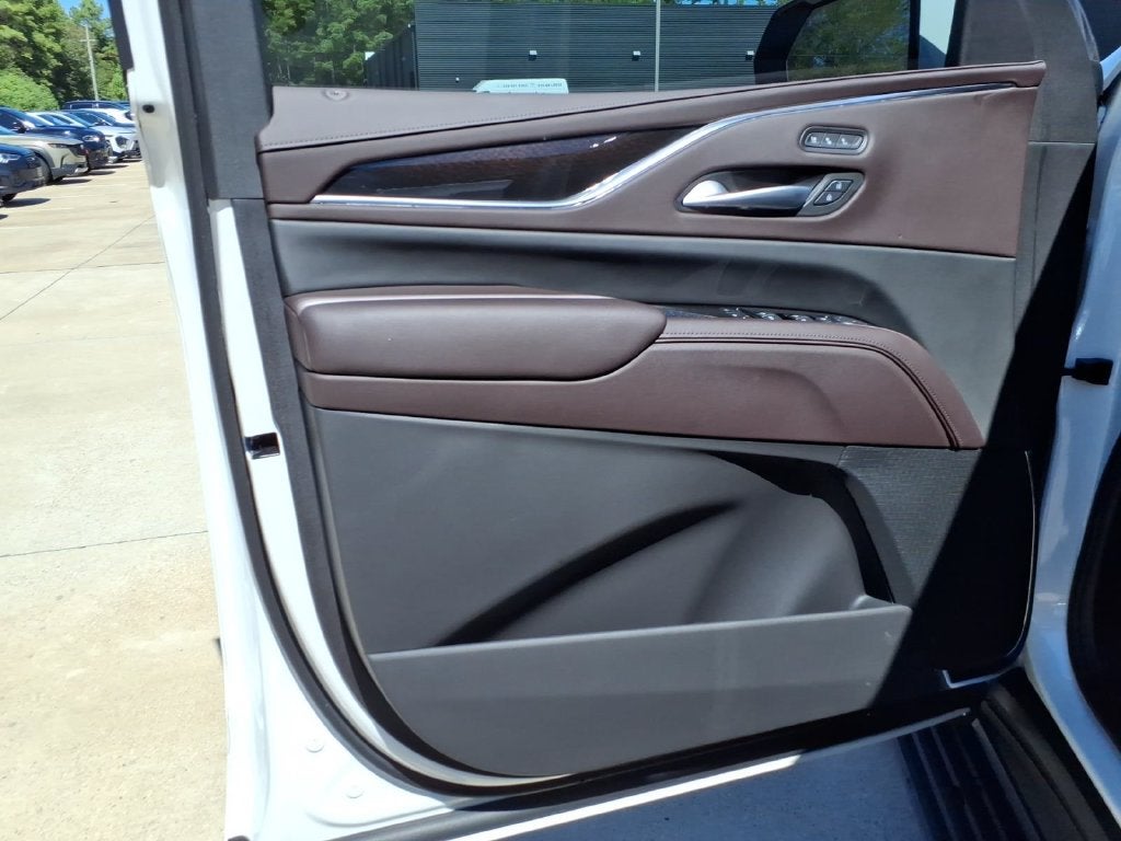 2024 Cadillac Escalade Sport Platinum