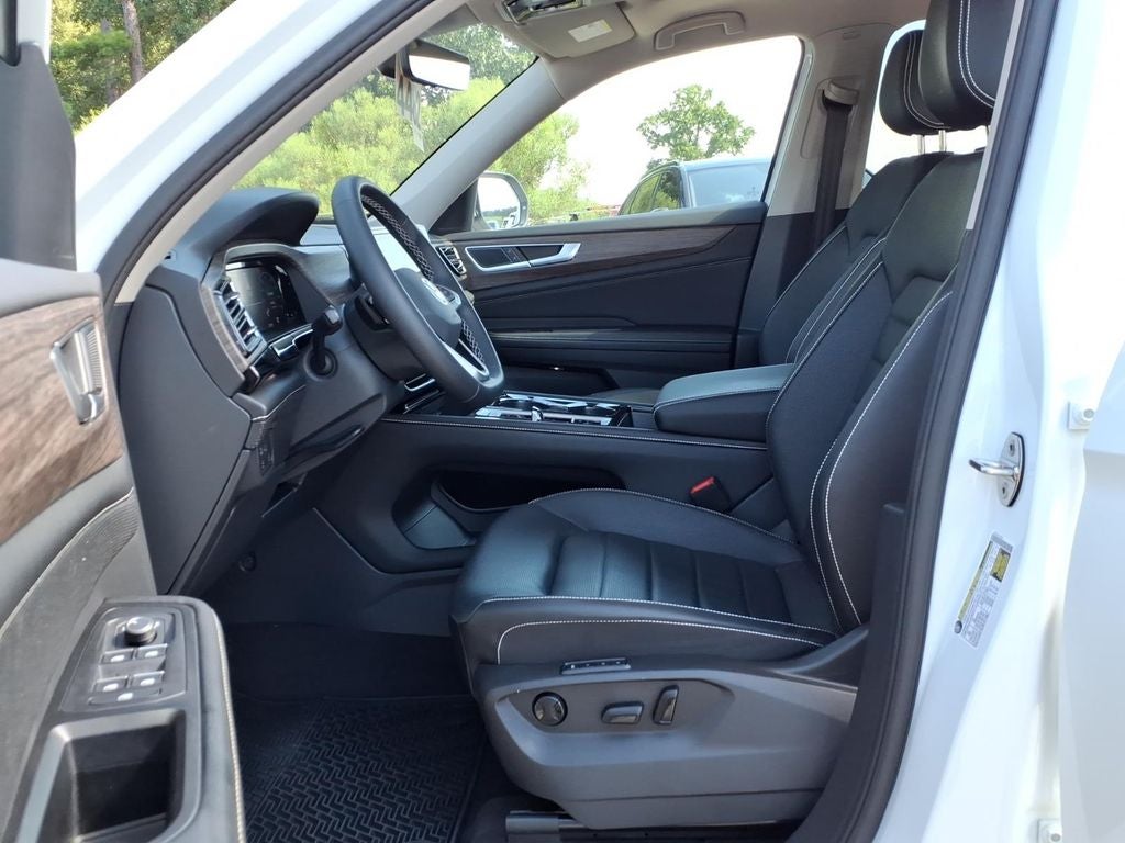 2024 Volkswagen Atlas 2.0T SEL