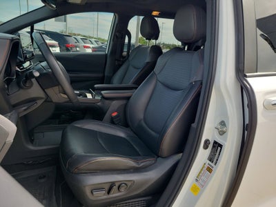 2021 Toyota Sienna XSE 7 Passenger