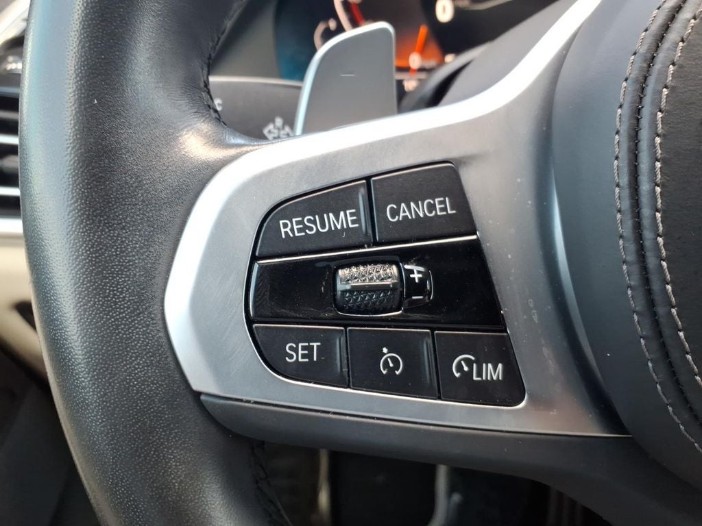 2023 BMW X6 xDrive40i