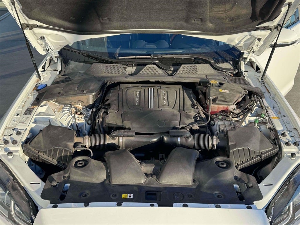 2019 Jaguar XJ R-Sport