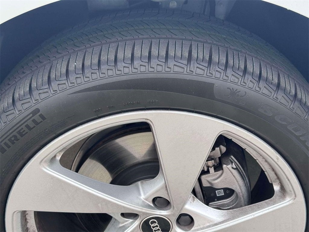 2025 Audi Q5 2.0T Premium Plus quattro