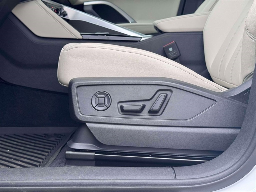 2025 Audi Q5 2.0T Premium Plus quattro