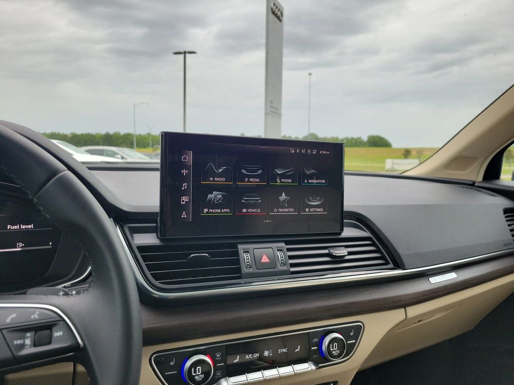 2023 Audi Q5 45 S line Premium quattro
