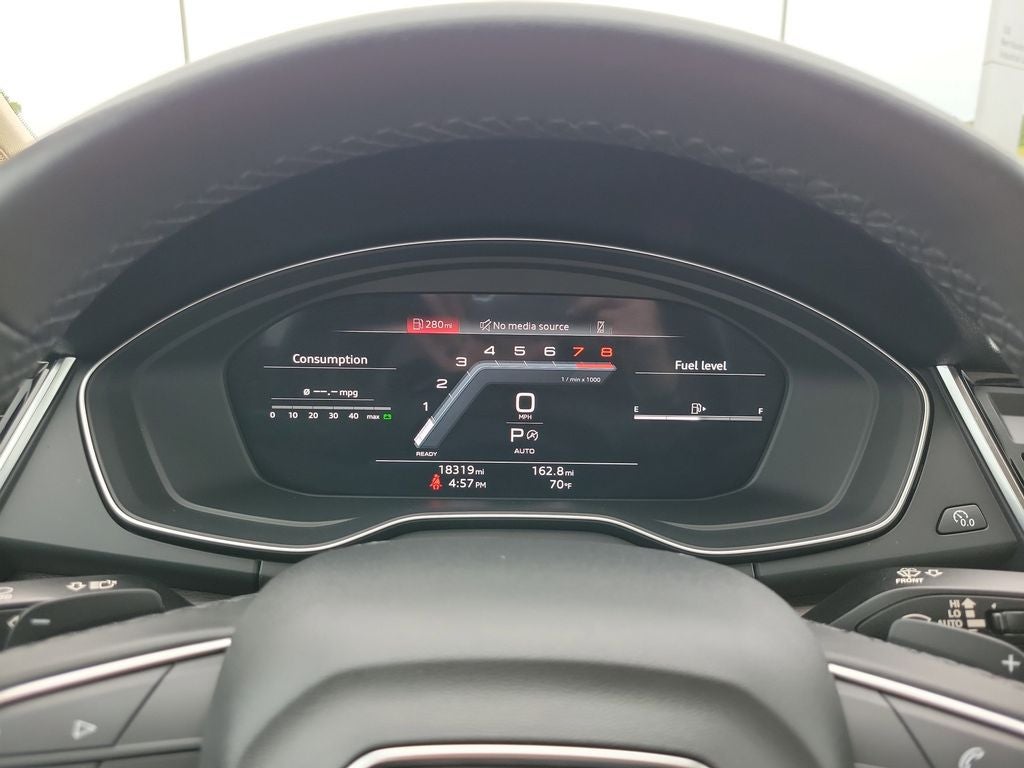 2023 Audi Q5 45 S line Premium quattro