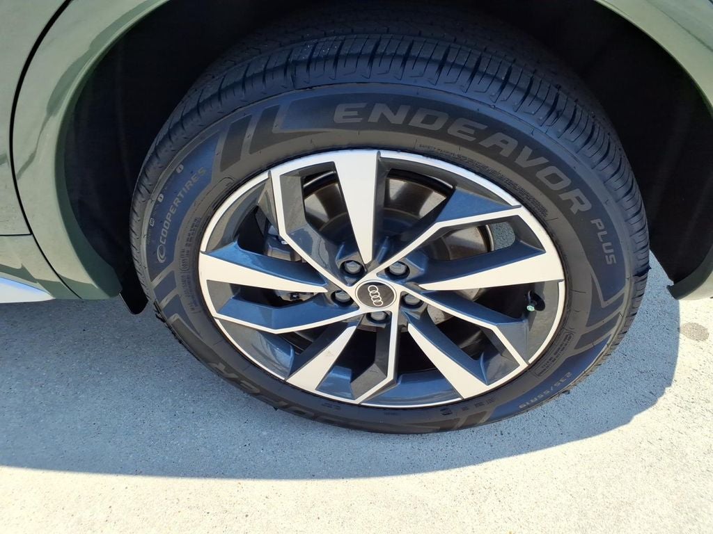 2024 Audi Q5 45 S line Premium Plus quattro