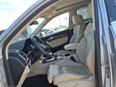 2023 Audi Q5 45 S line Prestige quattro