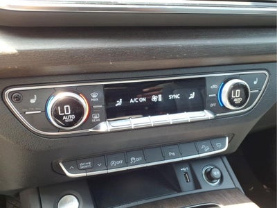 2023 Audi Q5 45 S line Premium quattro