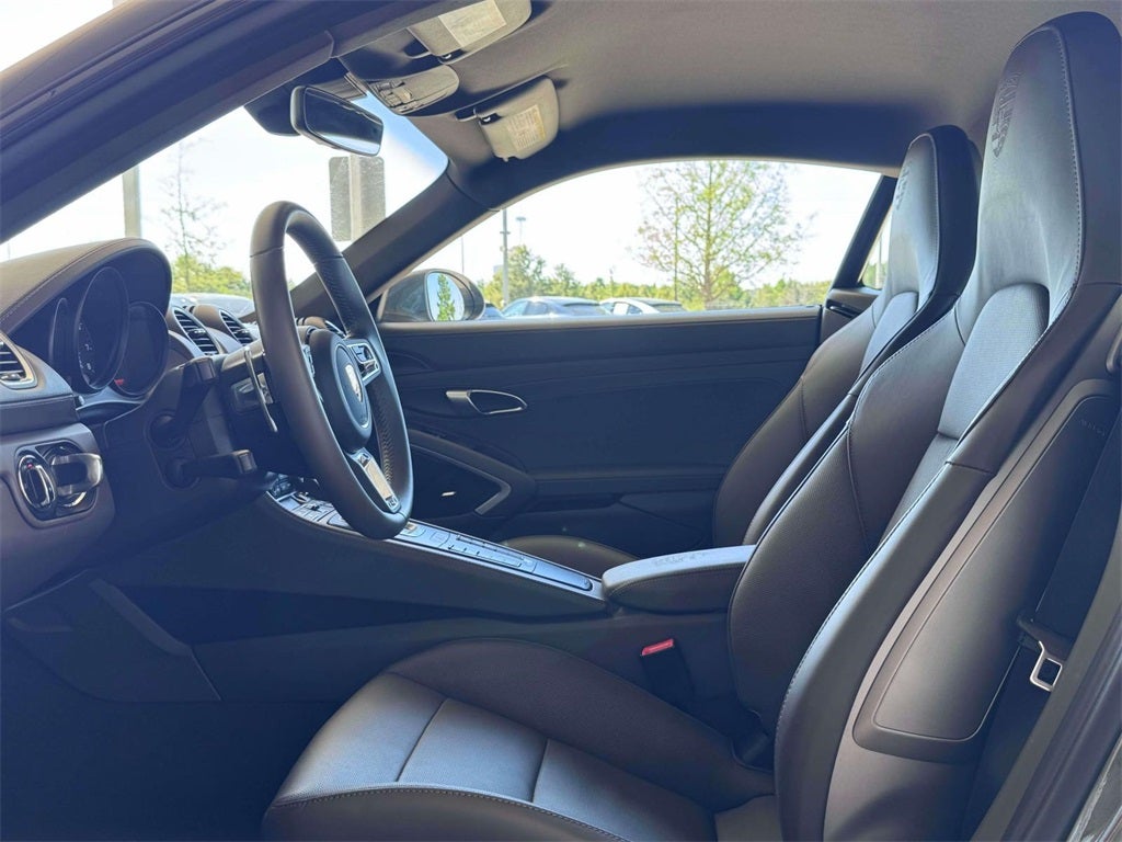 2025 Porsche 718 Cayman Base