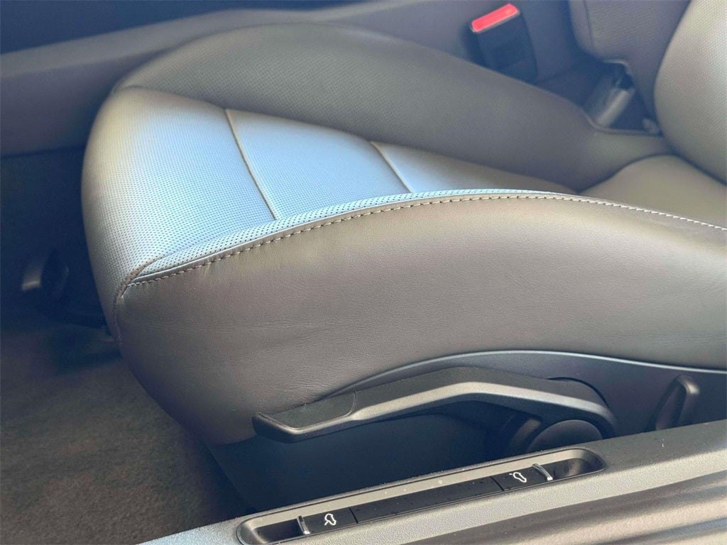 2025 Porsche 718 Cayman Base