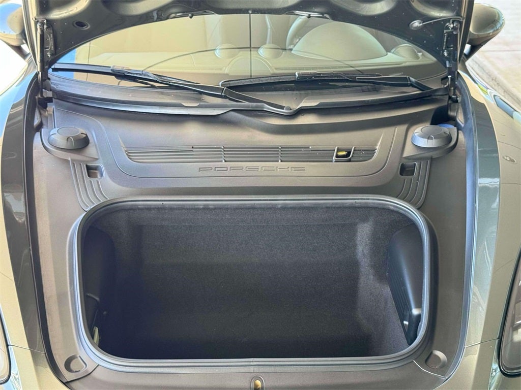 2025 Porsche 718 Cayman Base