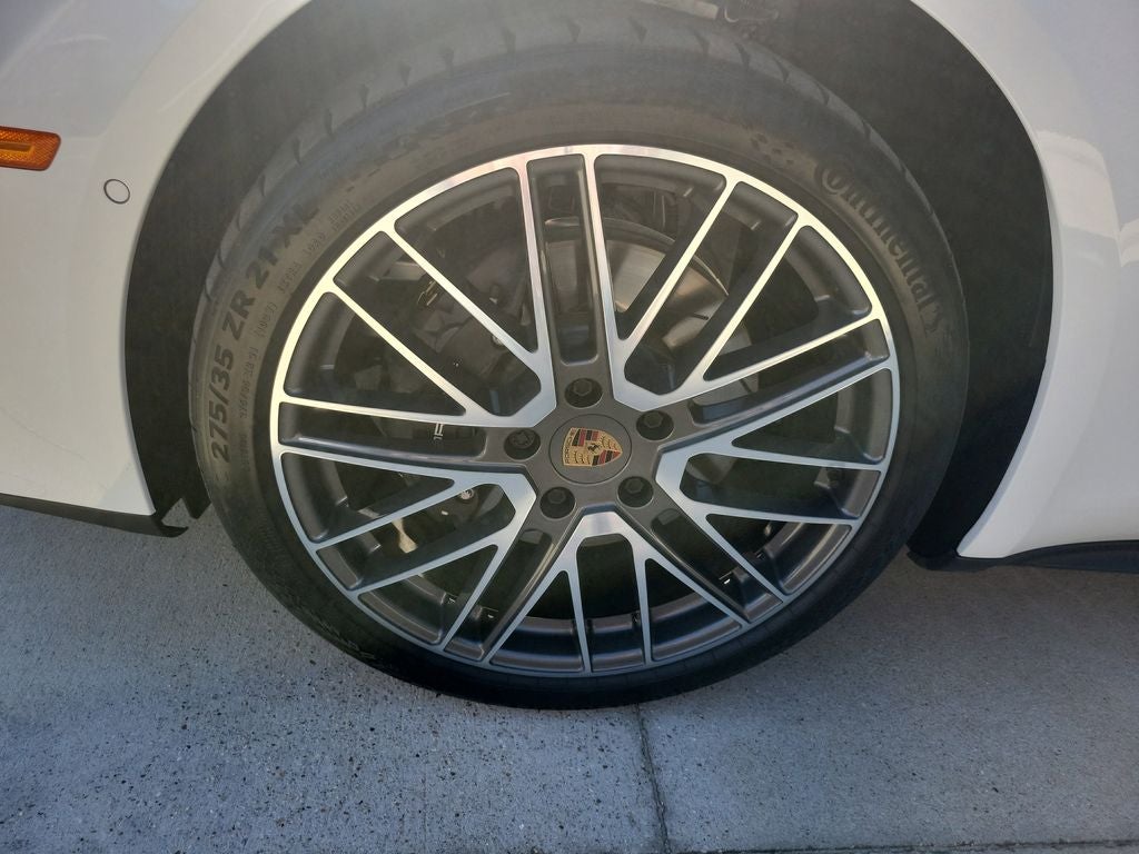 2025 Porsche Panamera 4