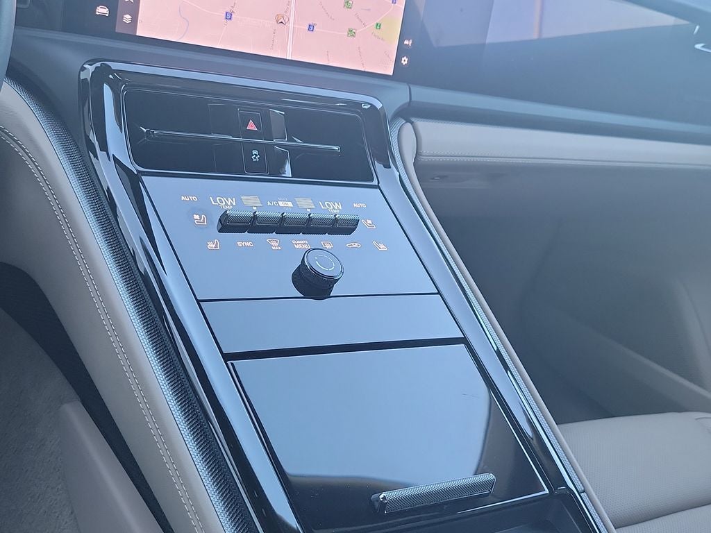 2025 Porsche Panamera 4