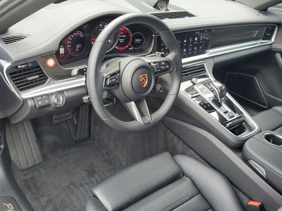 2023 Porsche Panamera 4 Platinum Edition