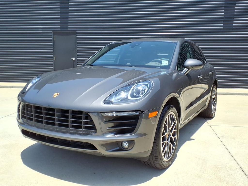 2018 Porsche Macan Sport Edition